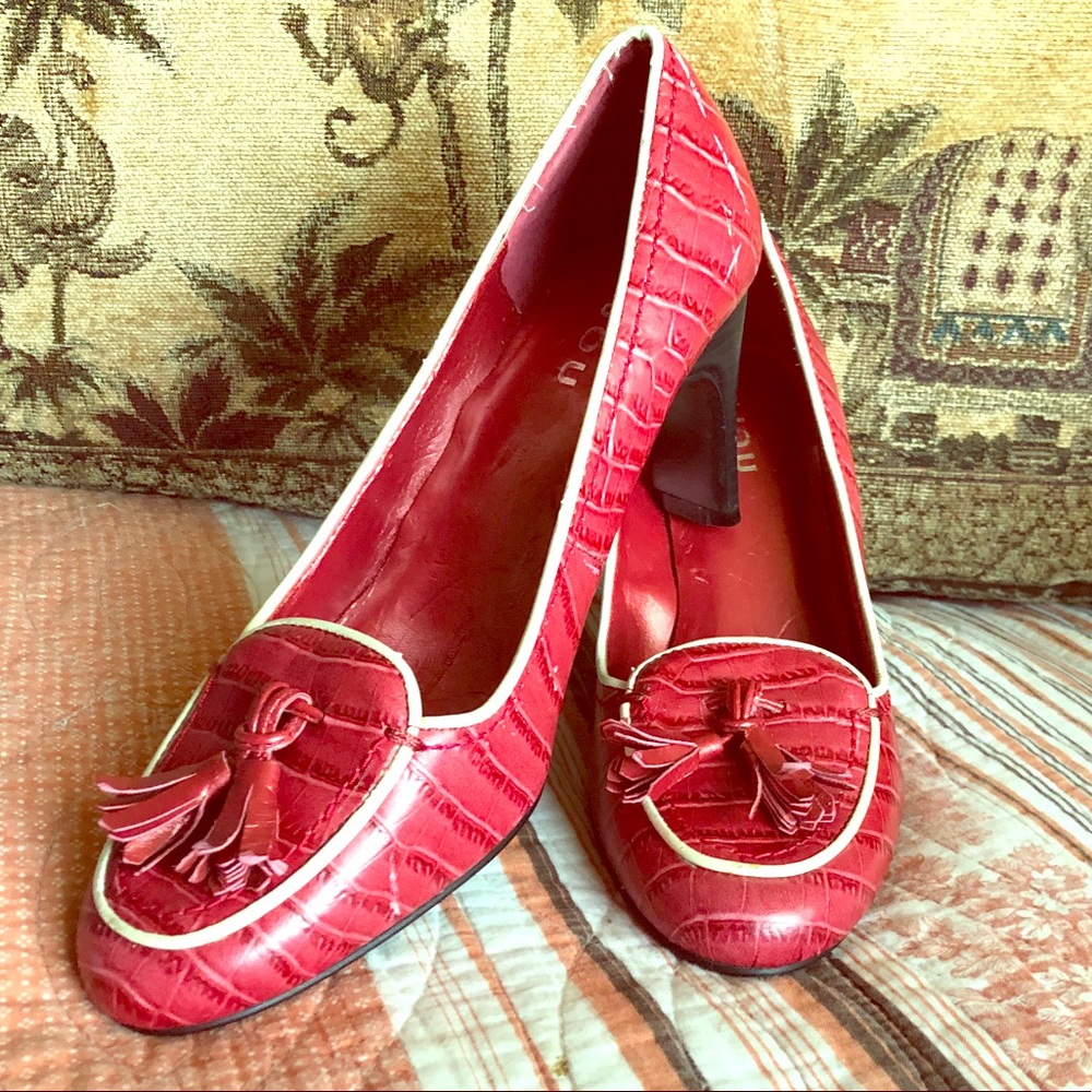 Bijou croc embossed leather heels